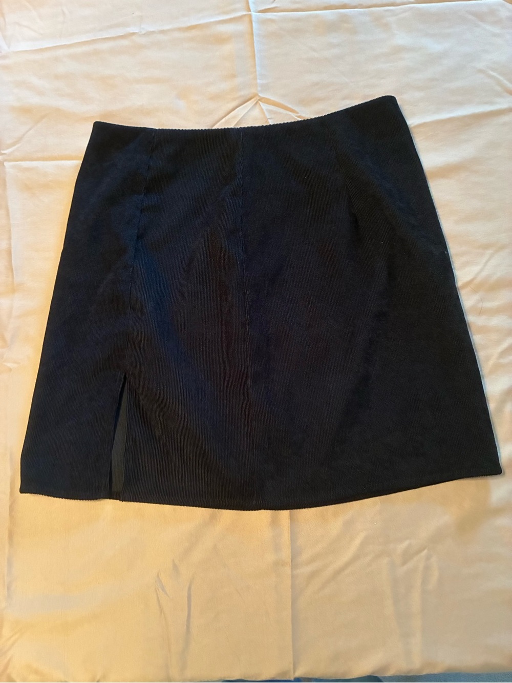 SHEIN Black Mini Skirt with Front Side Slit